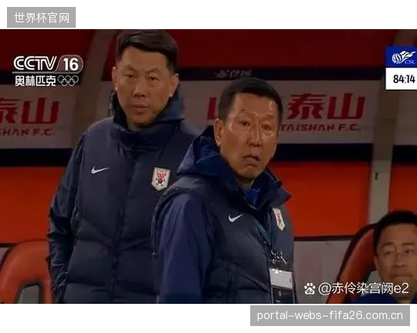 上海双雄在罚分背景下竞争，德比战的战术与心理博弈更加复杂。